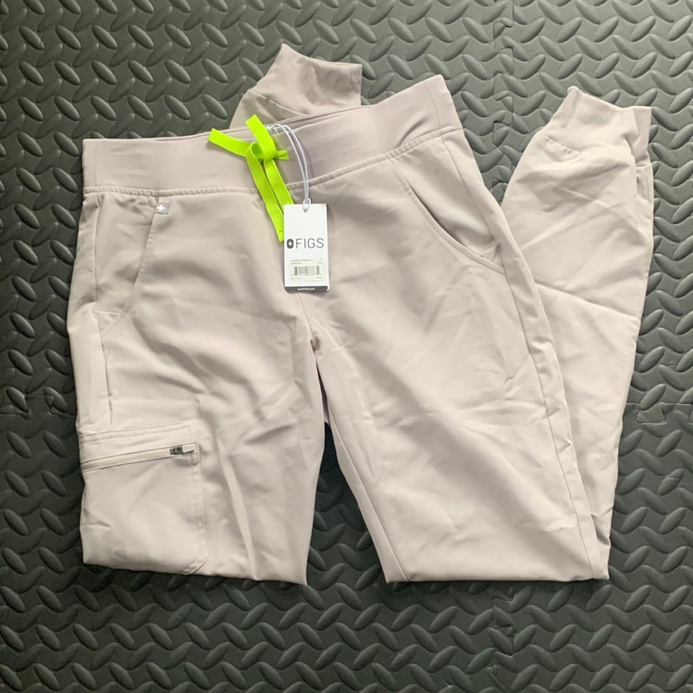 Figs Zamora 2.0 Jogger Scrub Pant in Slate, size Small Tall